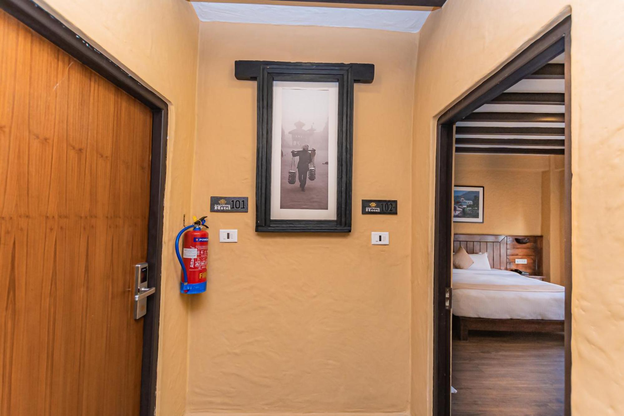 Pokhara Boutique Hotel Luaran gambar