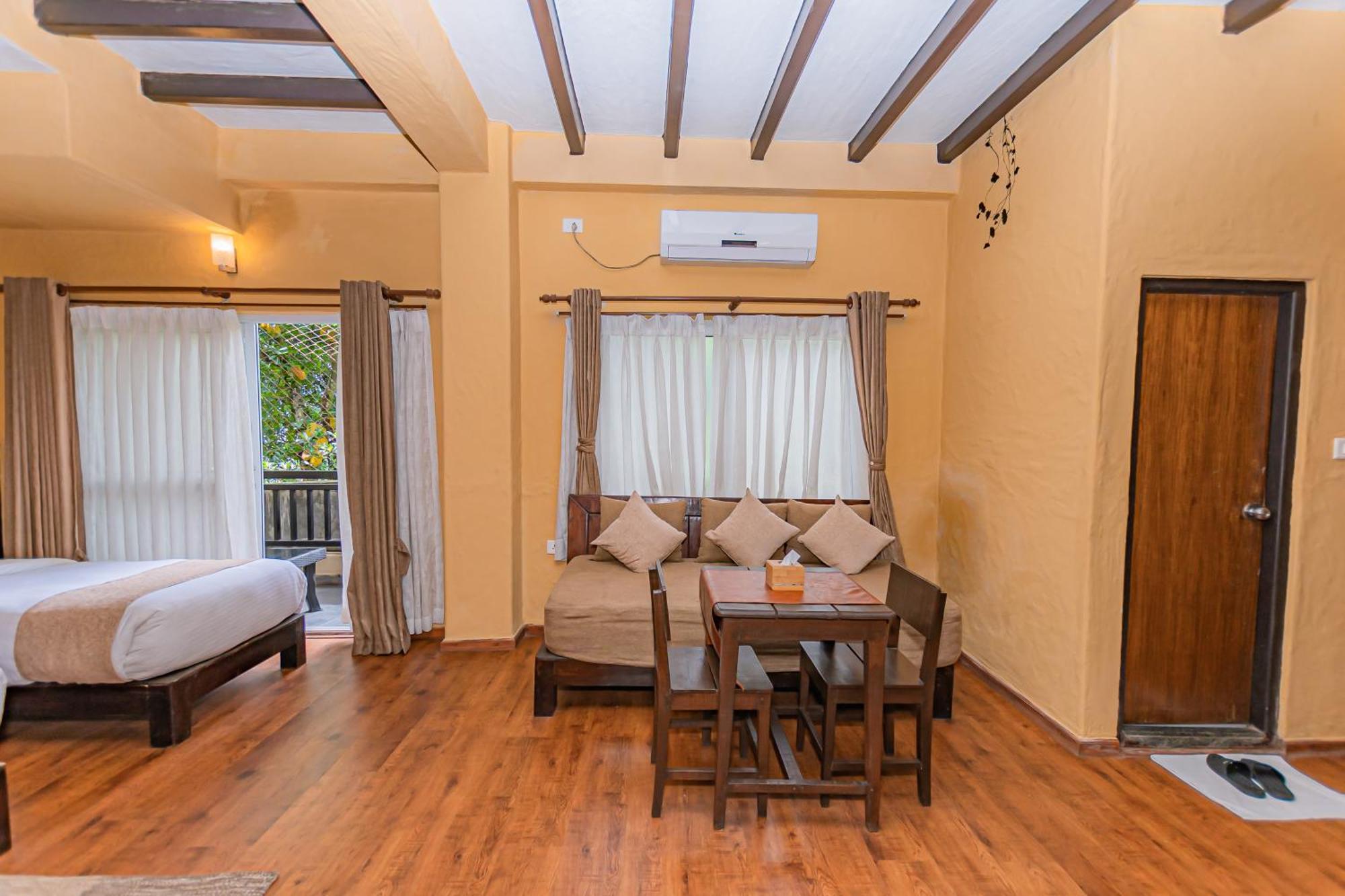 Pokhara Boutique Hotel Luaran gambar