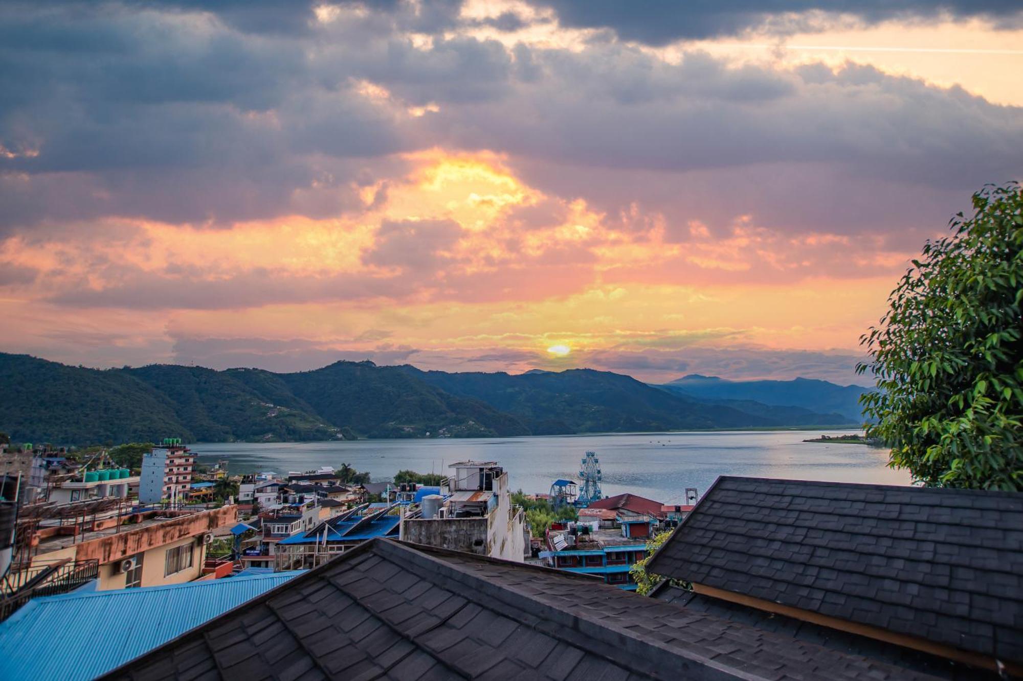 Pokhara Boutique Hotel Luaran gambar