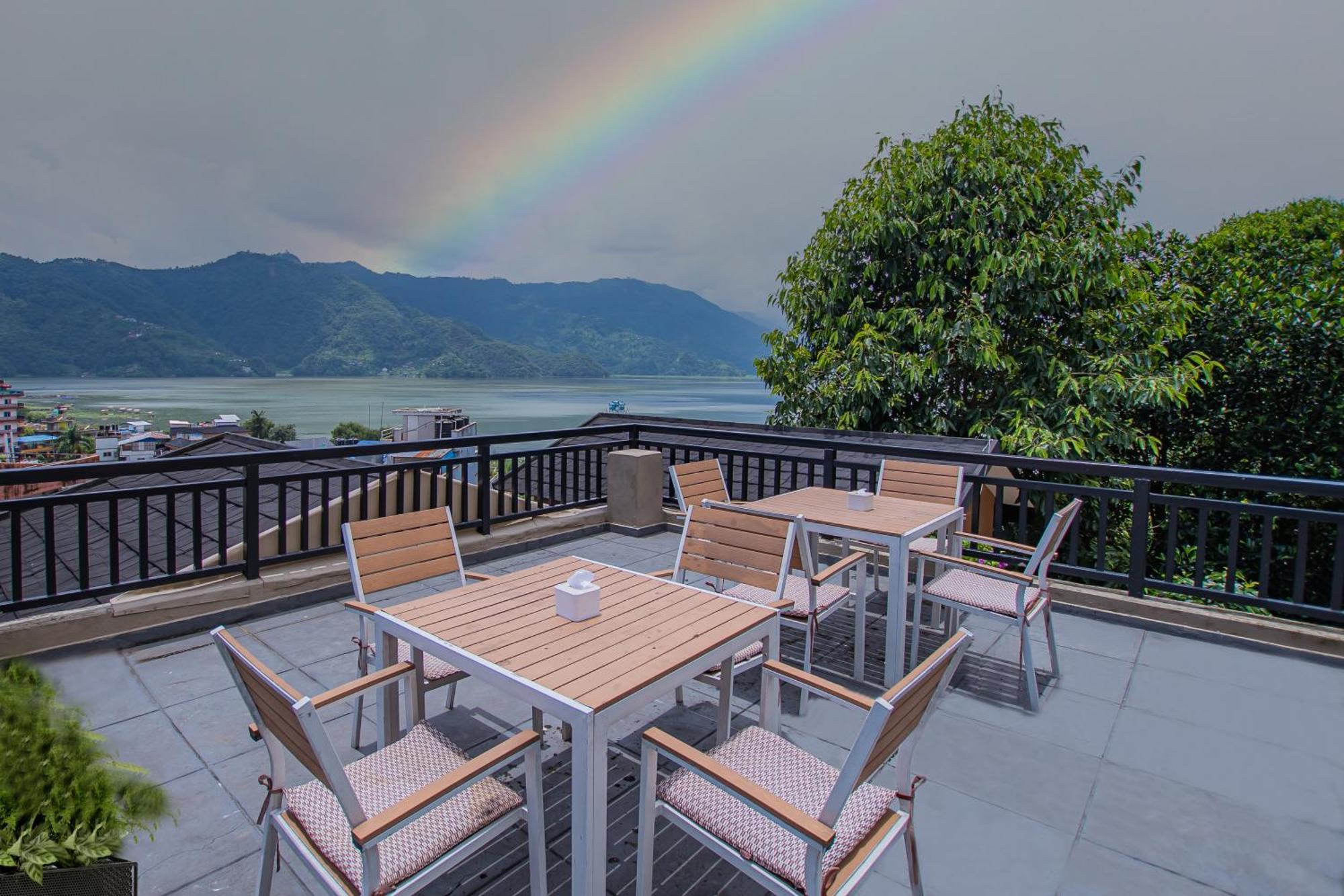 Pokhara Boutique Hotel Luaran gambar